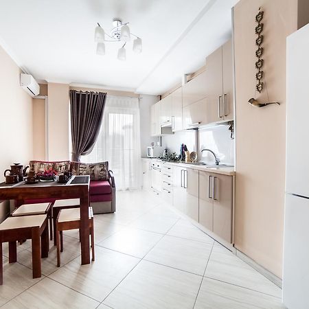 Appartement Lviv Land Extérieur photo